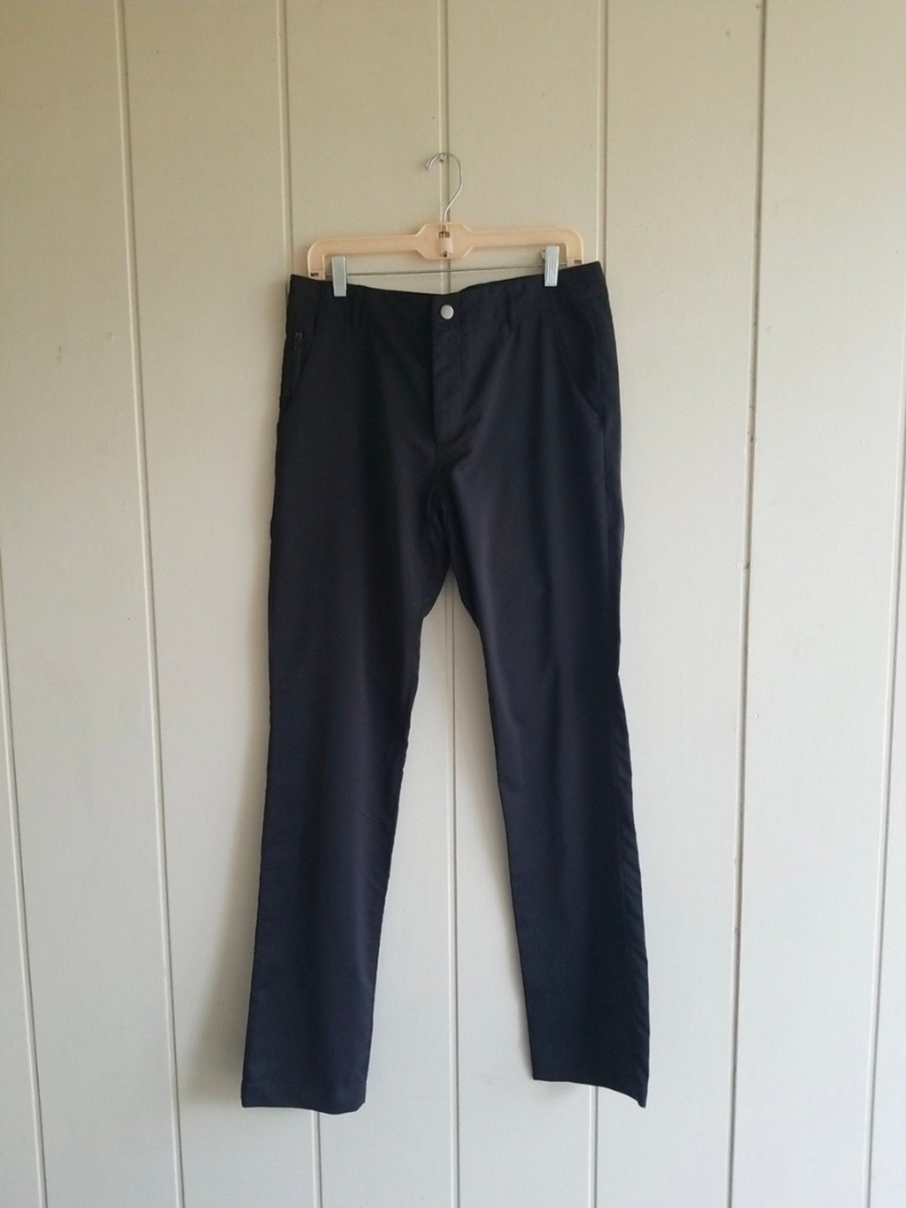 Betabrand 30 x 34 Weekender Black Pants Athleisure Casual Stretch Mens